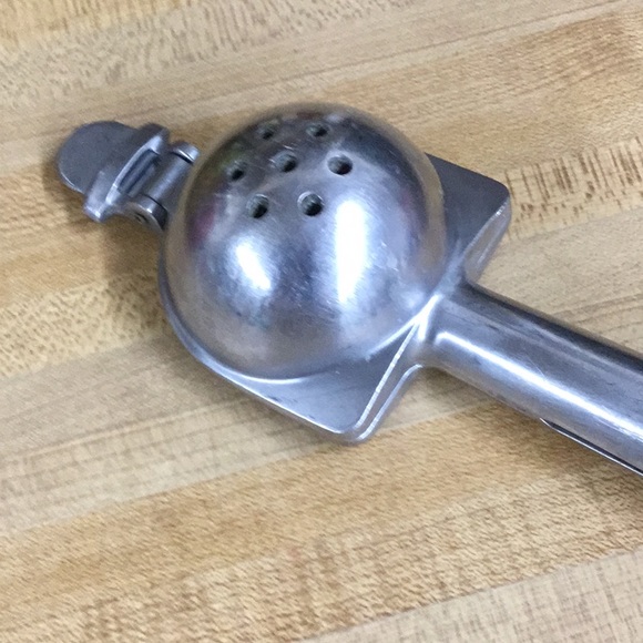 New Tequila Petron squeezer - Picture 6 of 7